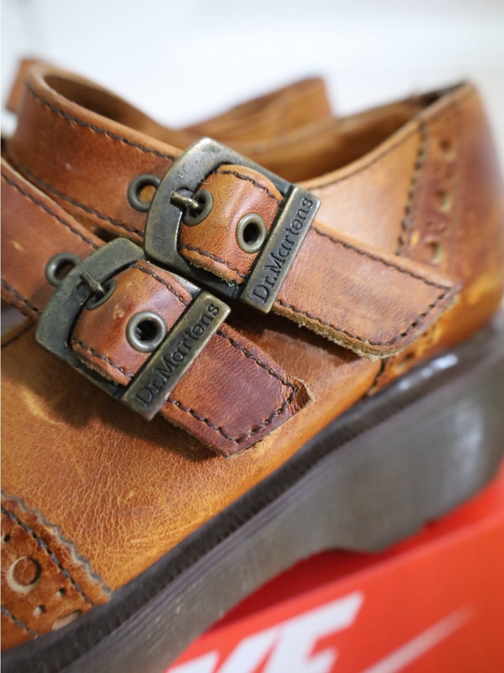 Rare Vintage 1990's Dr.Martens Mary Jane Brogue Platform Shoes Size 7 Made In UK - Picture 9 of 16